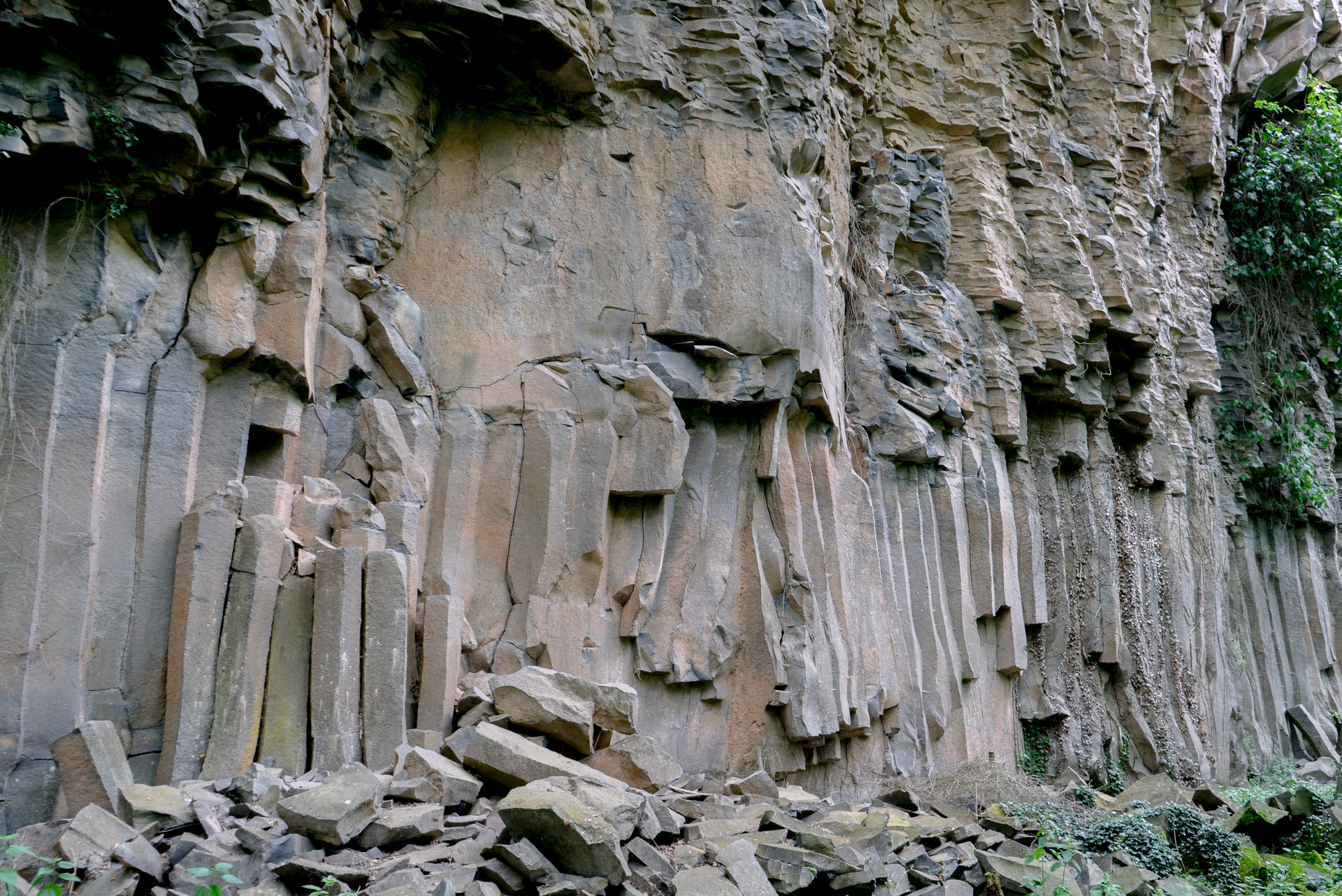 Sant Joan dels Fonts (Girona)