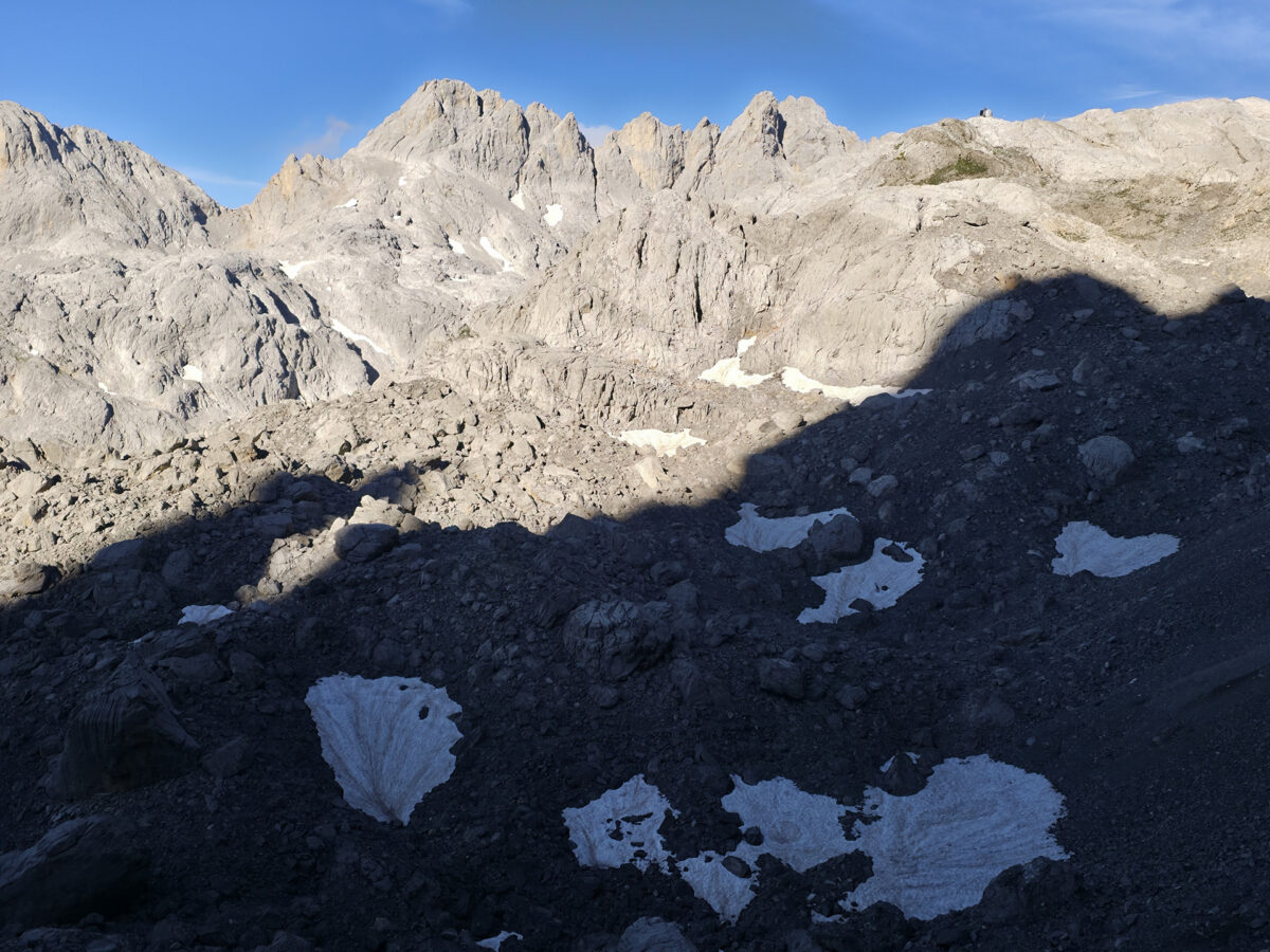 Torre de los Horcados Rojos (2.506 m)